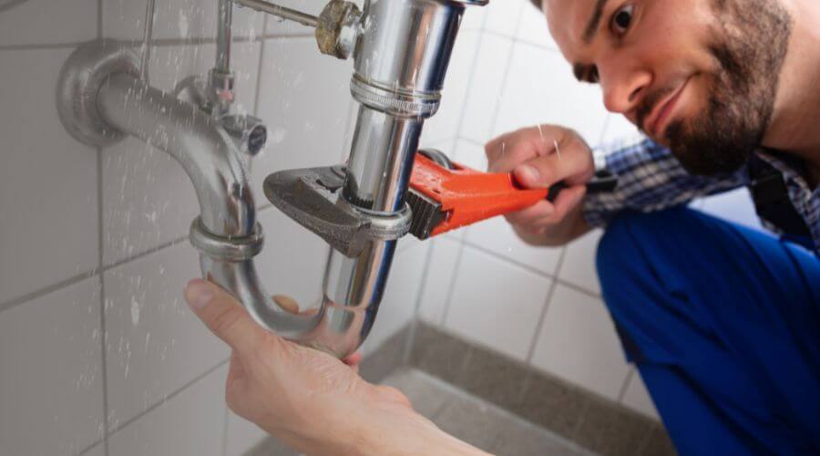 Professional same day plumber services in Centerville, LA